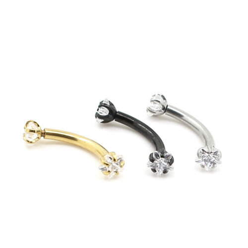 Piercing labret vertical com - Submundo Tattoo e Piercing